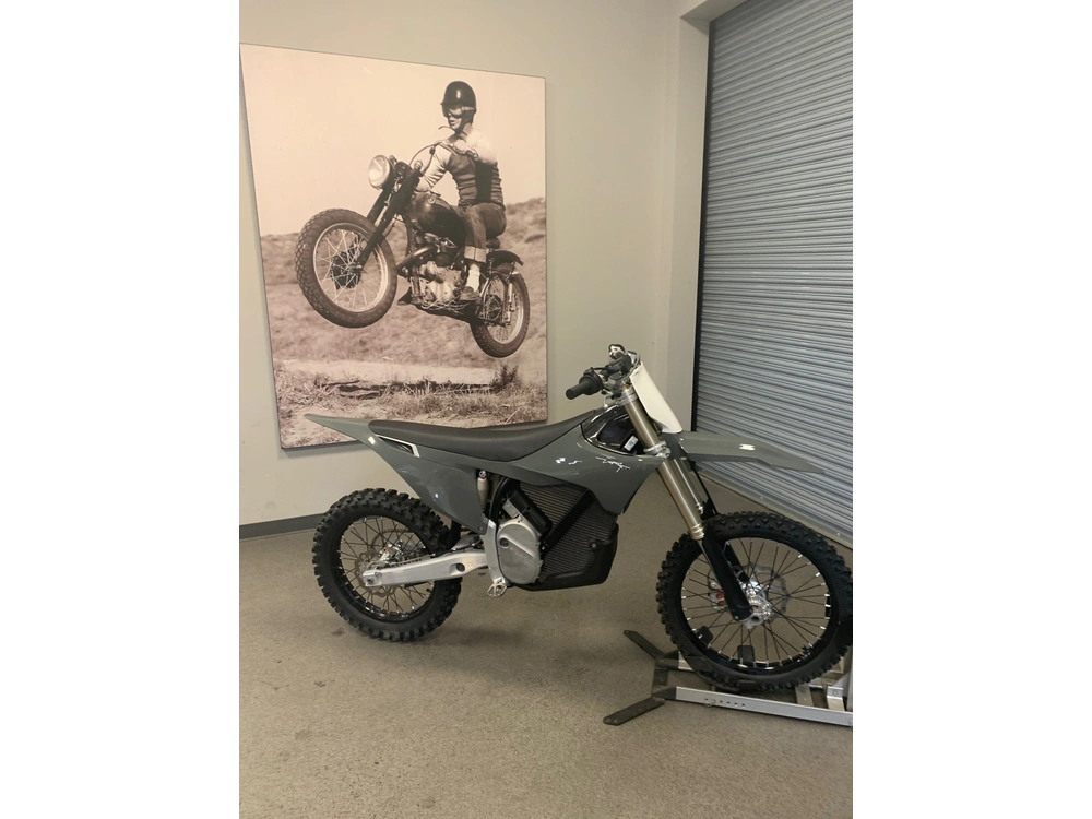 2024 Stark Future Stark Varg Mx 80hp - Grey (soft Susp) alt