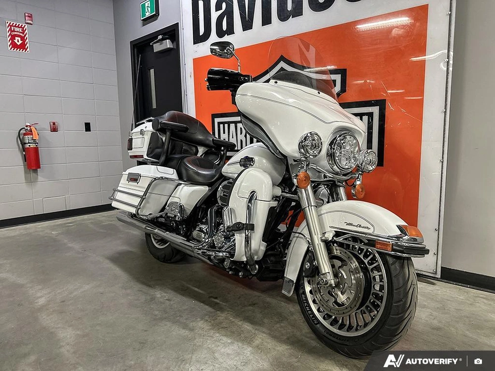 2013 Harley-davidson Flhtcu alt