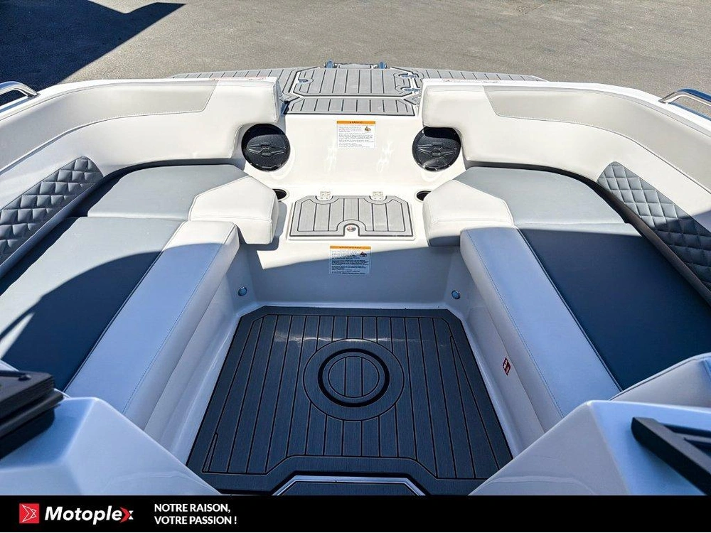 2026 Starcraft Svx 190 Ob 140hp Deck Boat Bateau Ponté alt