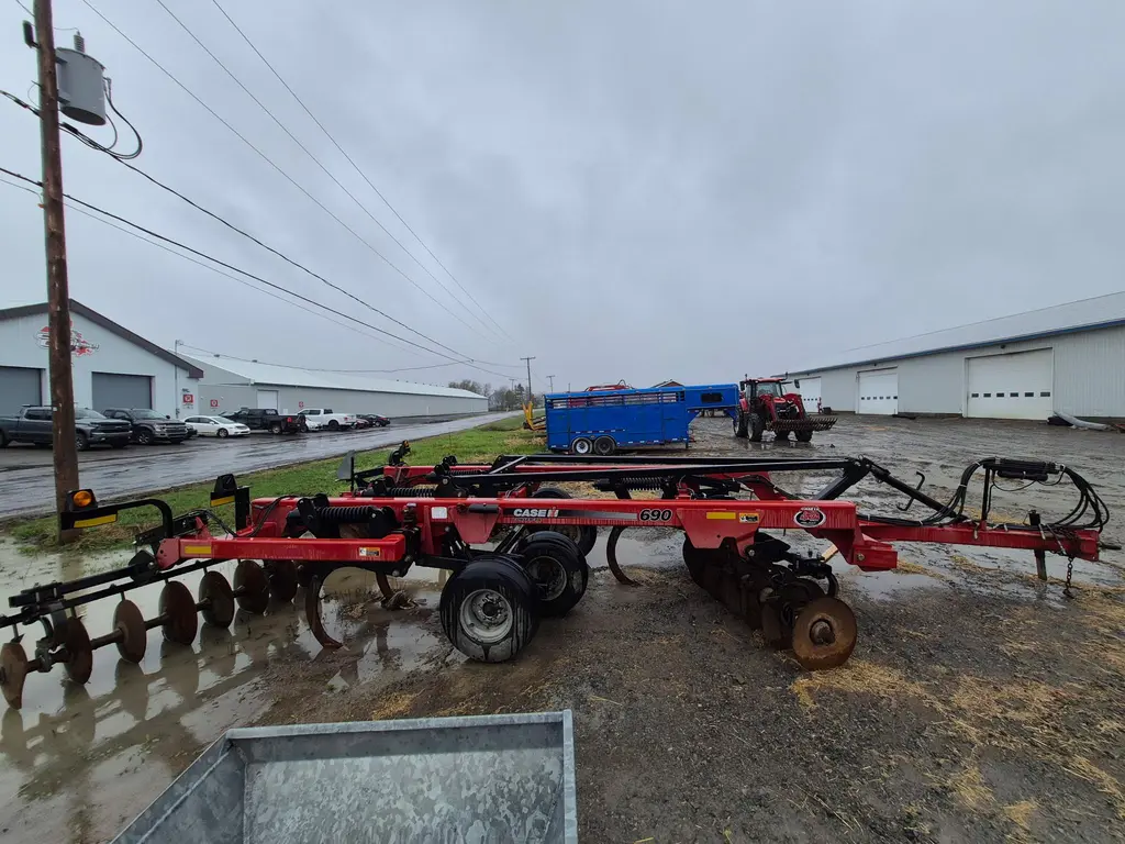 2013 Case IH MRX 690