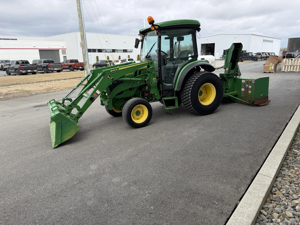 John Deere 4052r 2018 alt