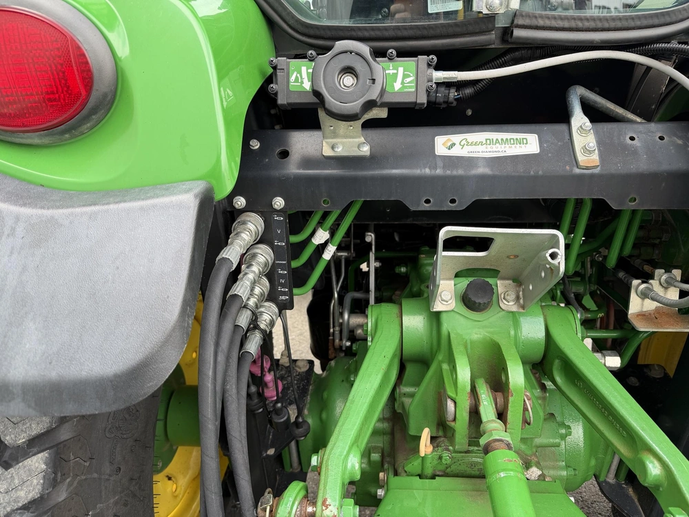 John Deere 4052r 2018 alt