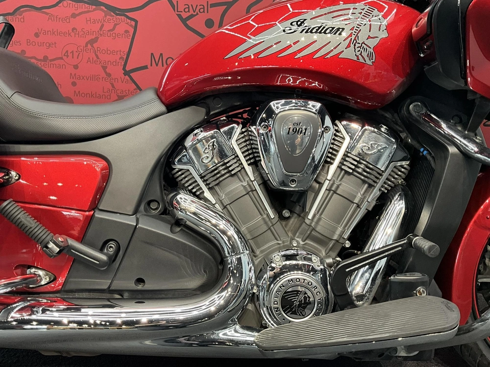 2021 Indian Motorcycle Challenger Limited alt