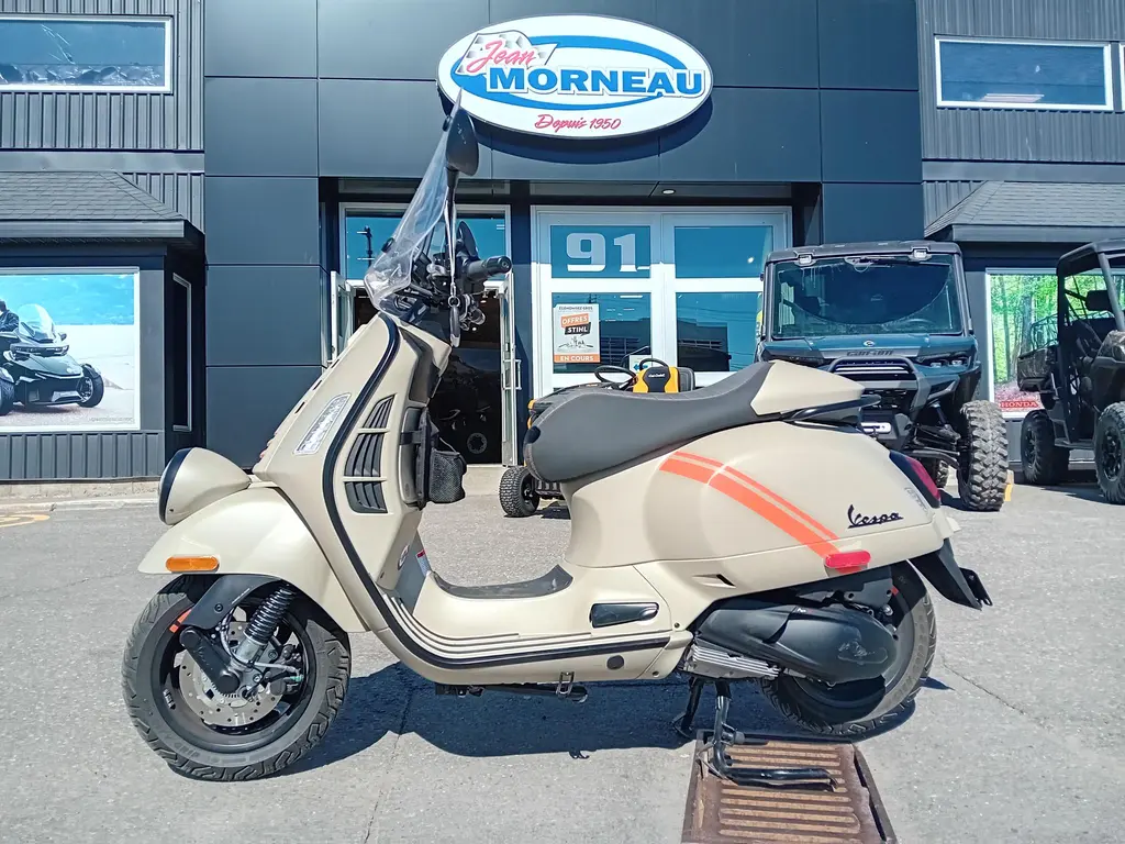 Vespa GTV300 2024