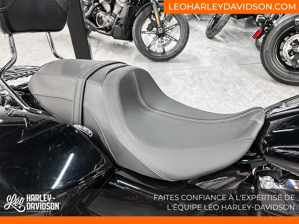 Harley-davidson Fltrx Road Glide 2024 alt
