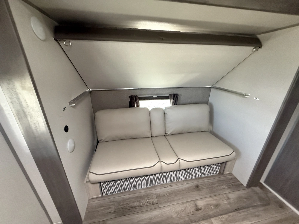 2026 Catalina 323bhdsckl alt