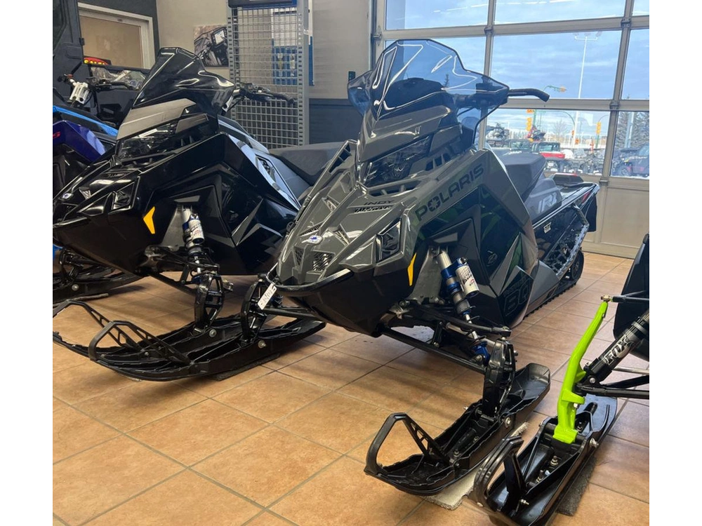 2024 Polaris Patriot Boost Indy Vr1 137 Gloss Black alt