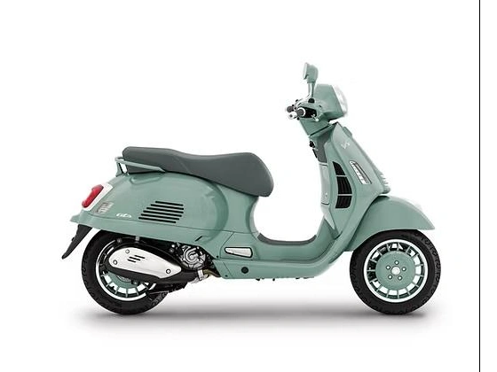 2027 Vespa Gts Super 310 Super Sport alt