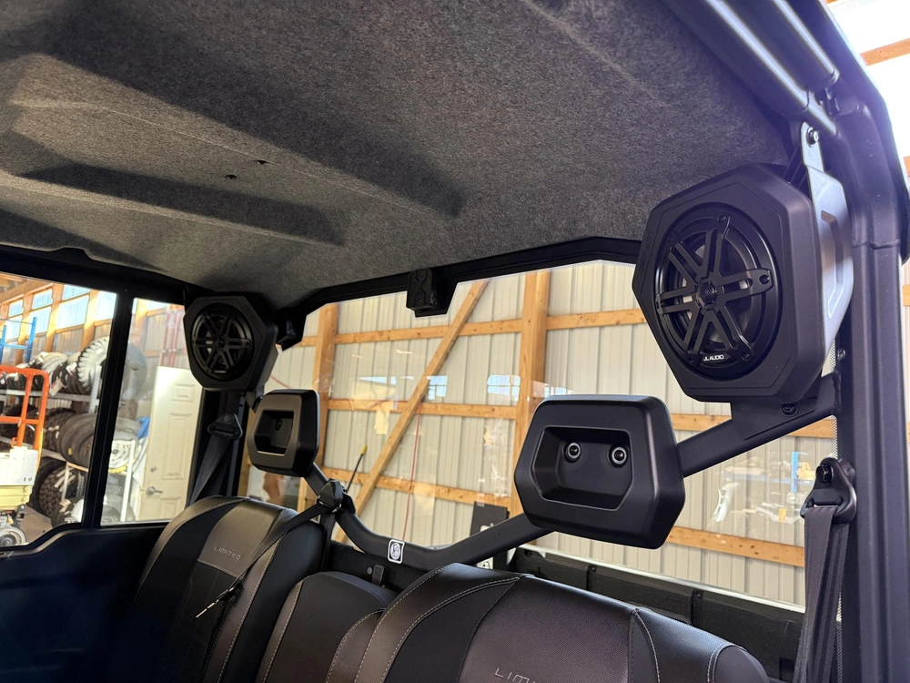 2026 Can-am Ssv Def Max Ltd 65 Hd11 Wh Hb 26 Limited Hd11 alt