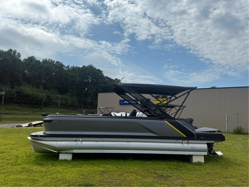 2025 Manitou Explore 24 Stealth alt