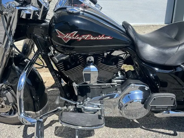 2010 Harley-Davidson Road KingFLHR