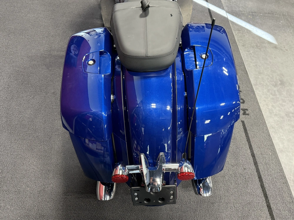 2021 Indian Motorcycle Challenger Limited alt