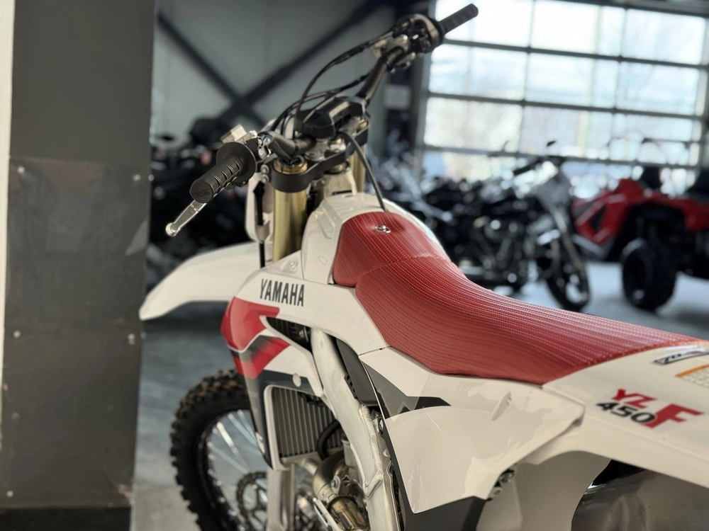 2026 Yamaha Yz450f 70e Anniversaire *à Partir De 3.99%💳 alt
