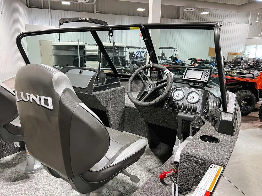 2025 Lund 1650 Angler Sport alt