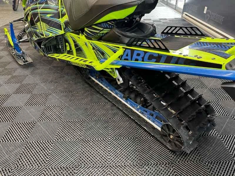 Arctic Cat Riot 8000 Qs3 146 2020 alt