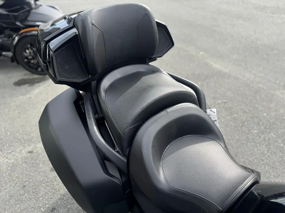 Can-am F3 Limited 2025 alt