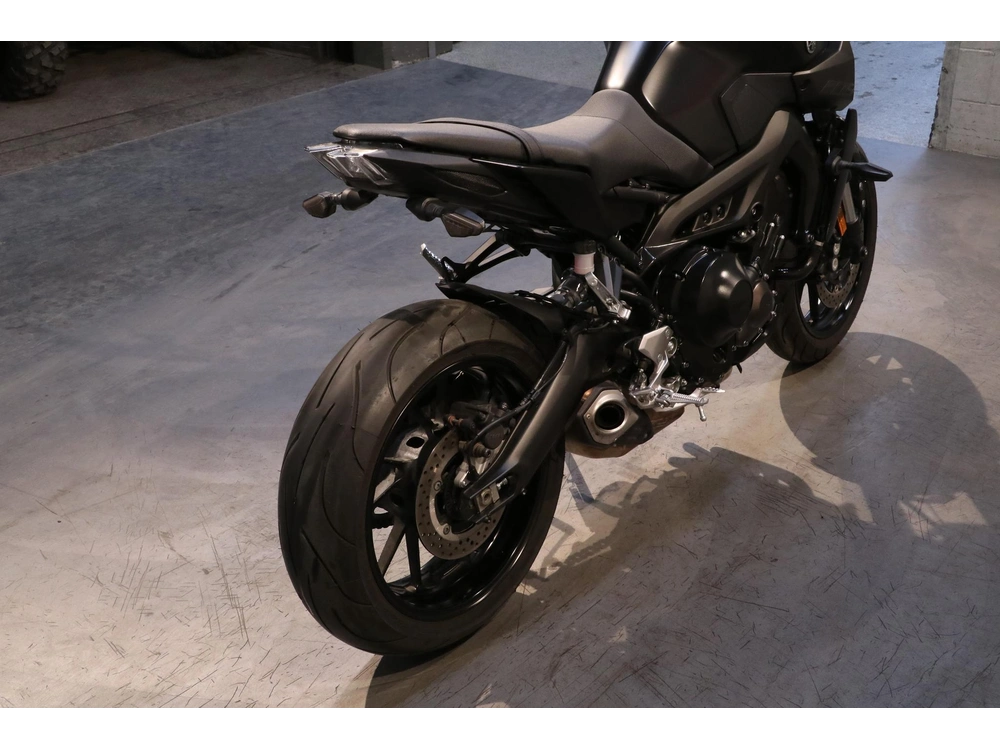 2020 Yamaha Mt-09 alt
