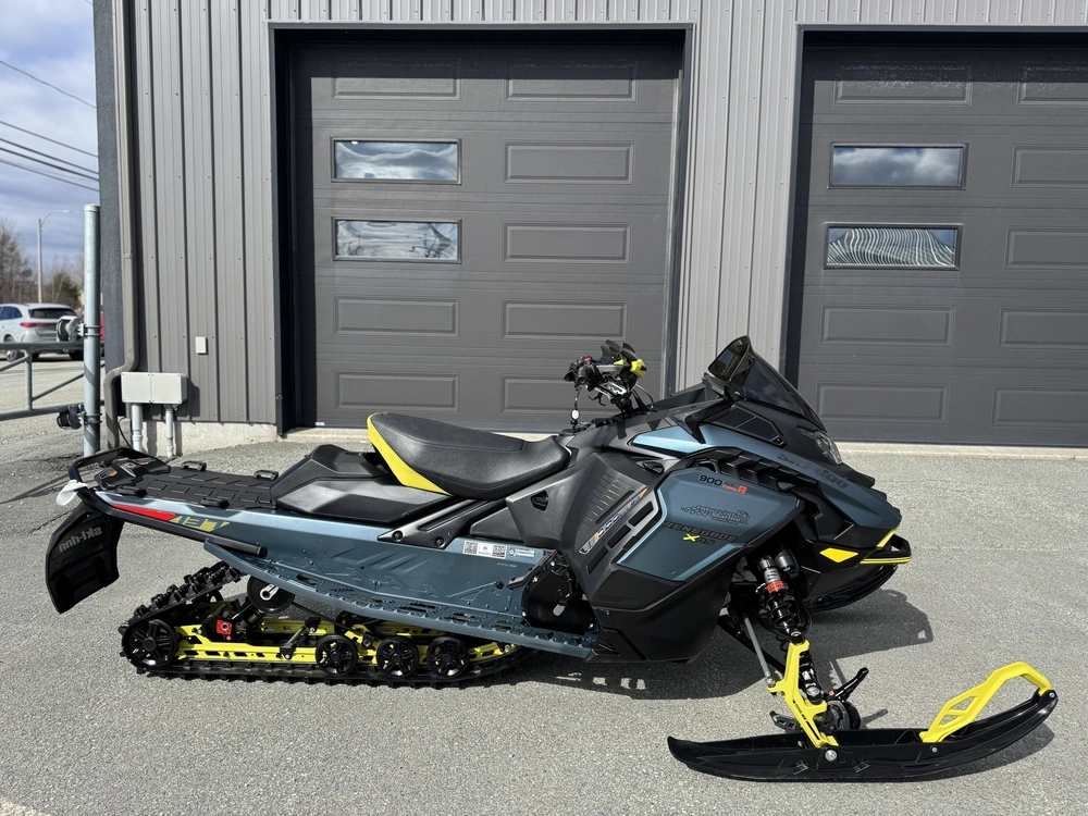 Ski-doo Renegade Xrs 900 Ace Turbo R Smartshox 2026 alt