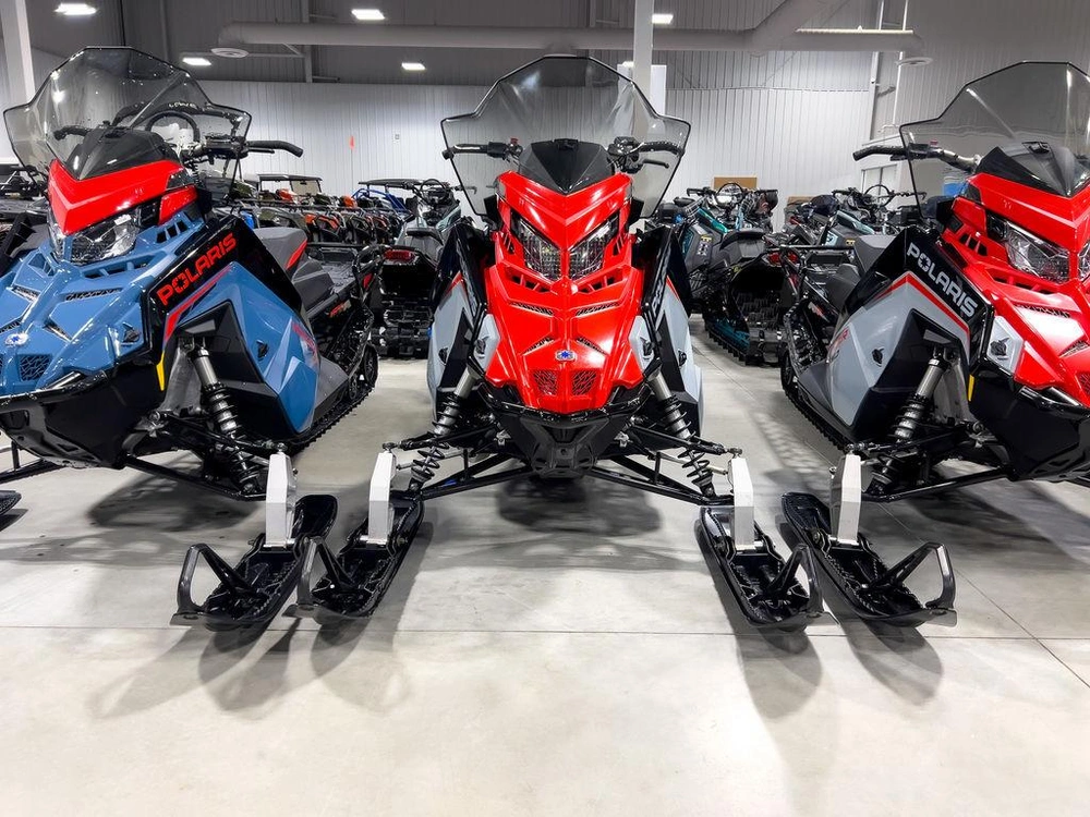 2025 Polaris 650 Voyageur 146 Es alt
