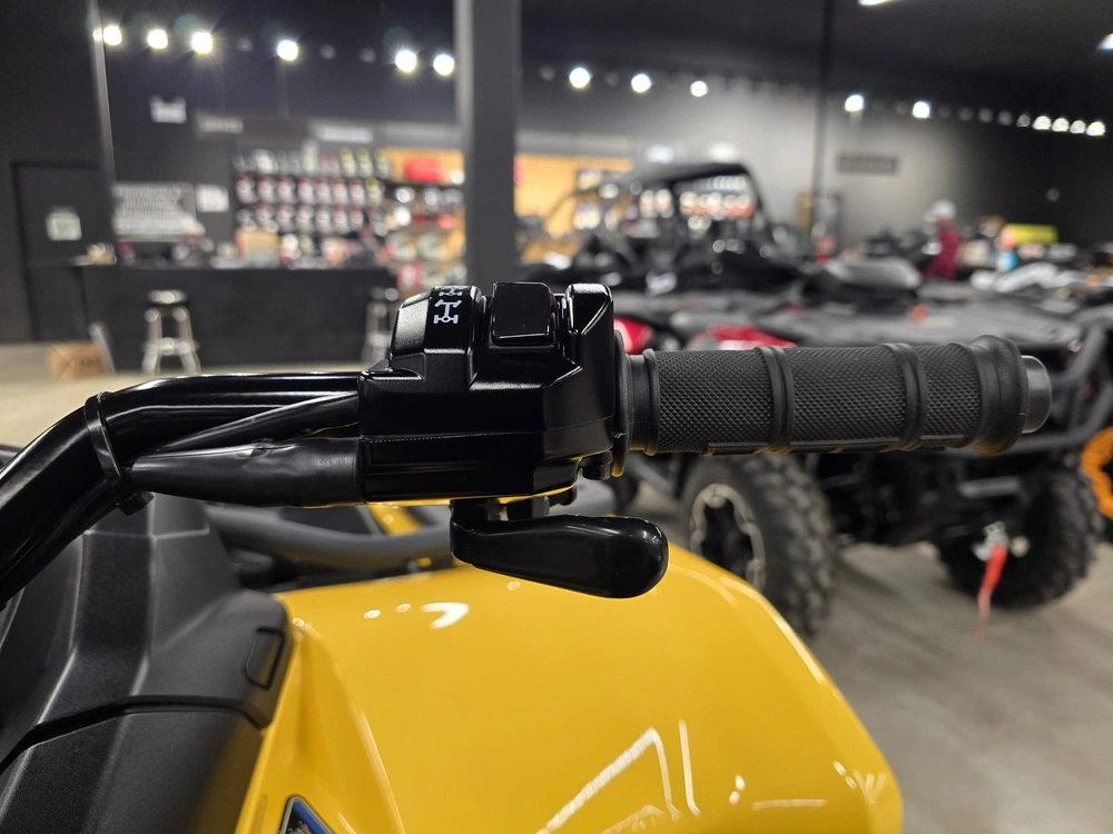 2024 Brp Outlander Xt 700 alt