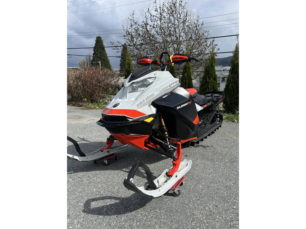 2021 Ski-doo Summit Expert 165 3" 850 Turbo Grey/red W/ Shot Start alt
