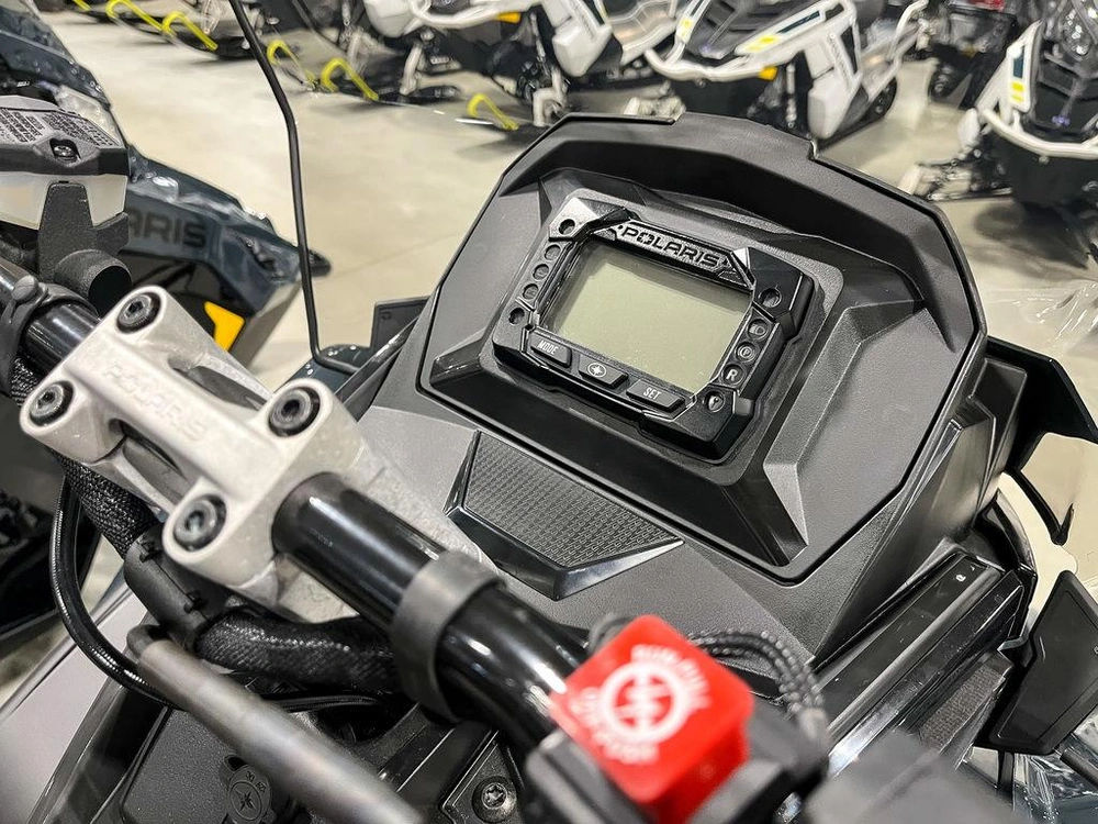 2026 Polaris Voyageur 650 Sp 146 alt