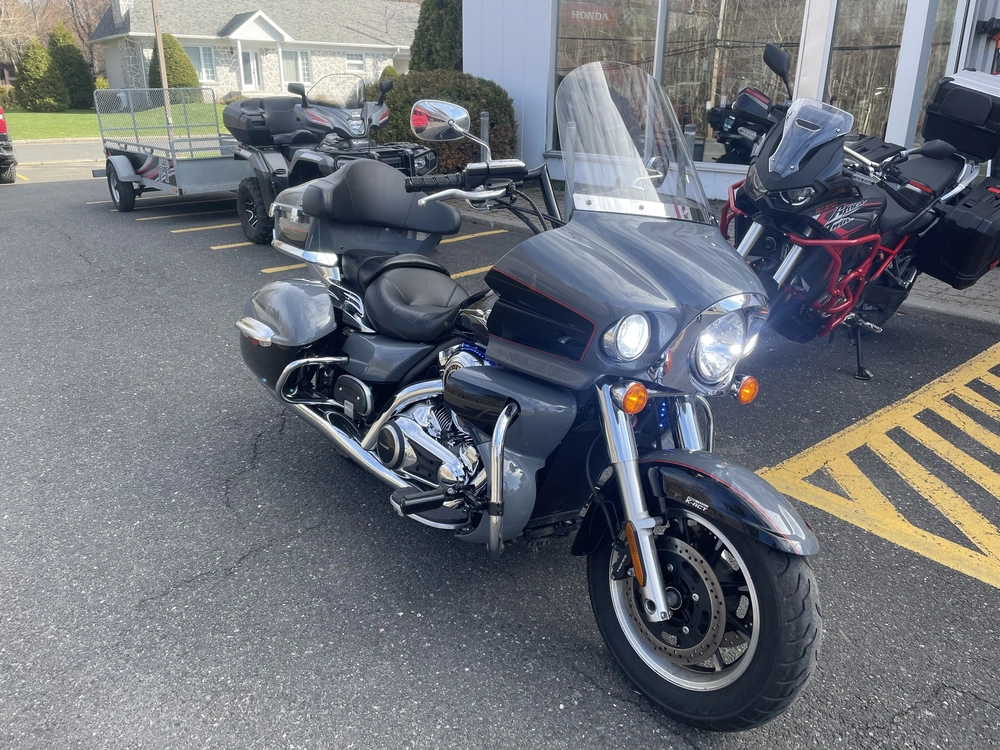 Kawasaki Vn1700 Voyageur 2023 alt