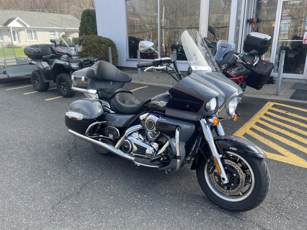 Kawasaki Vn1700 Voyageur 2023 alt