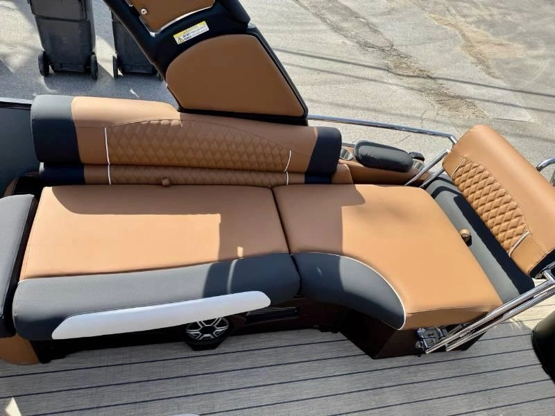 2026 Avalon Excalibur Ltd Qls 25 Pieds alt