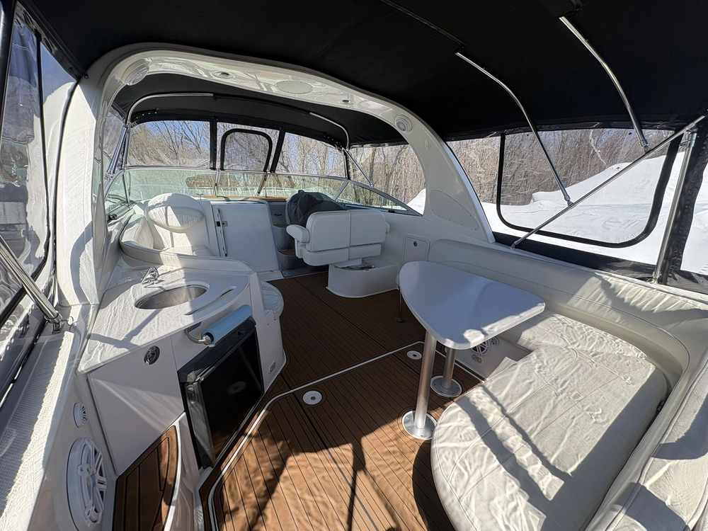 2006 Bayliner 325 alt