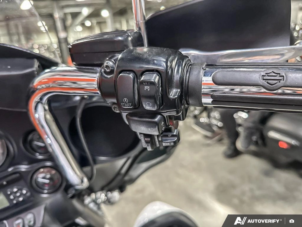 2013 Harley-davidson Flhtcu alt