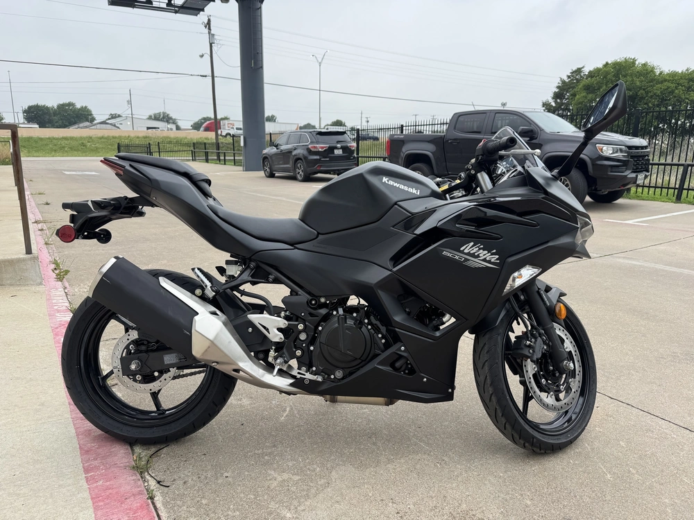 2026 Kawasaki Ninja 500 Abs Abs alt