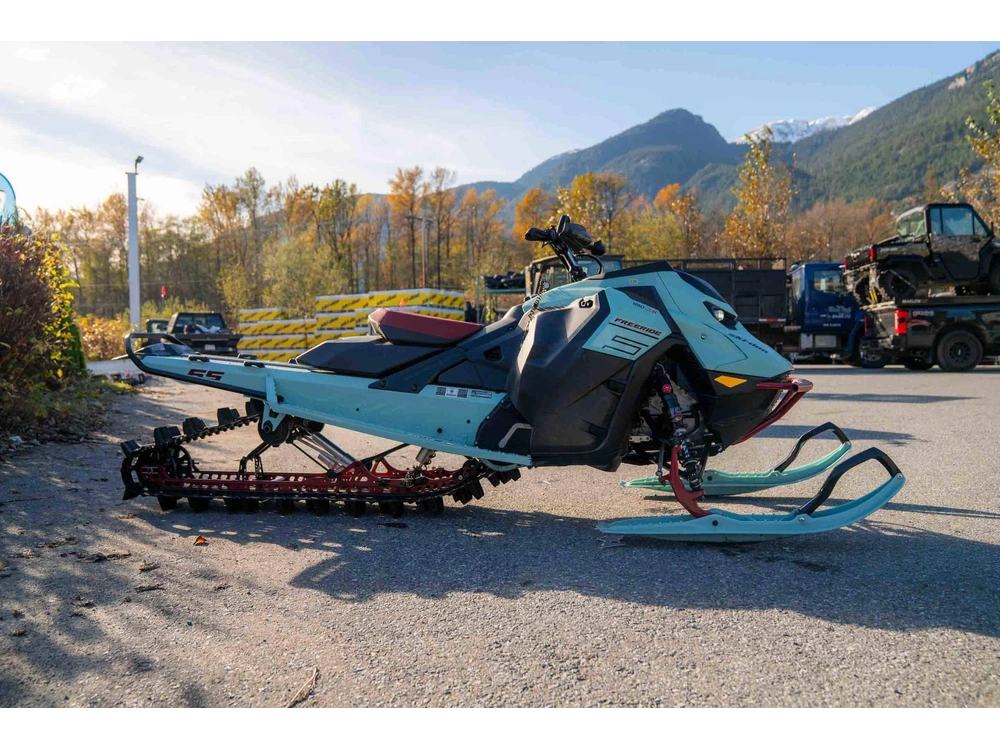 2024 Ski-doo Freeride 165 3" 850 Turbo R Shot Mint 4.5" Screen