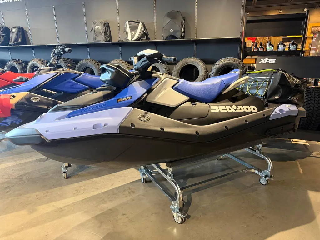 2025 sea-doo SPARK 2UP COMMODITÉS 