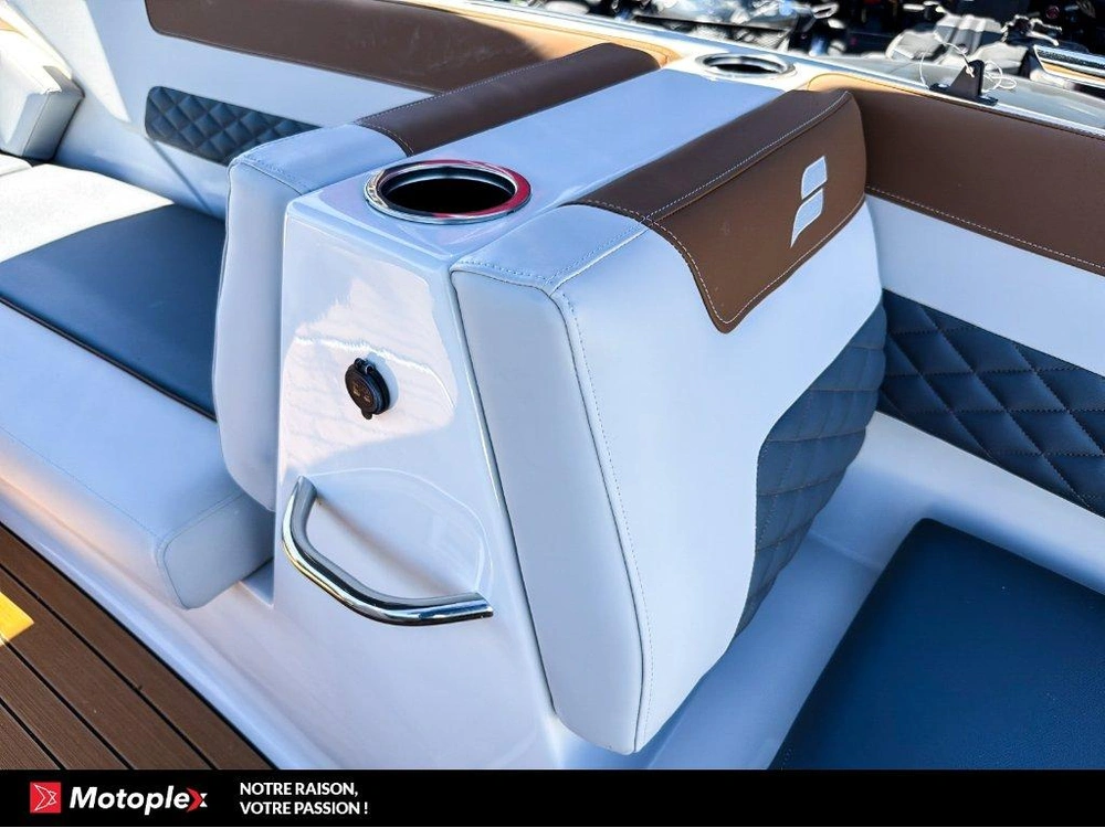 Starcraft Svx 171 Ob 90hp Deck Boat Bateau Ponté 2026 alt
