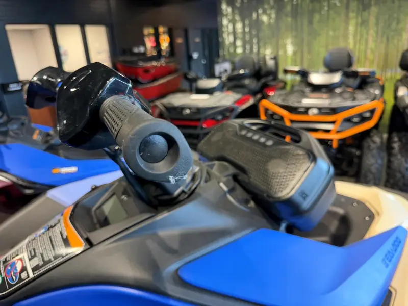 2025 Sea-Doo TRIXX 3UP SON thumbnail 3