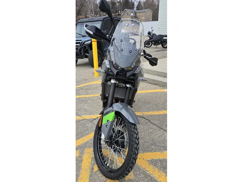2026 Kawasaki KLE500 SE thumbnail 3