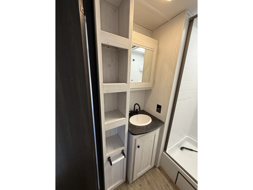 2023 Trail Runner By Heartland Rv 31db alt
