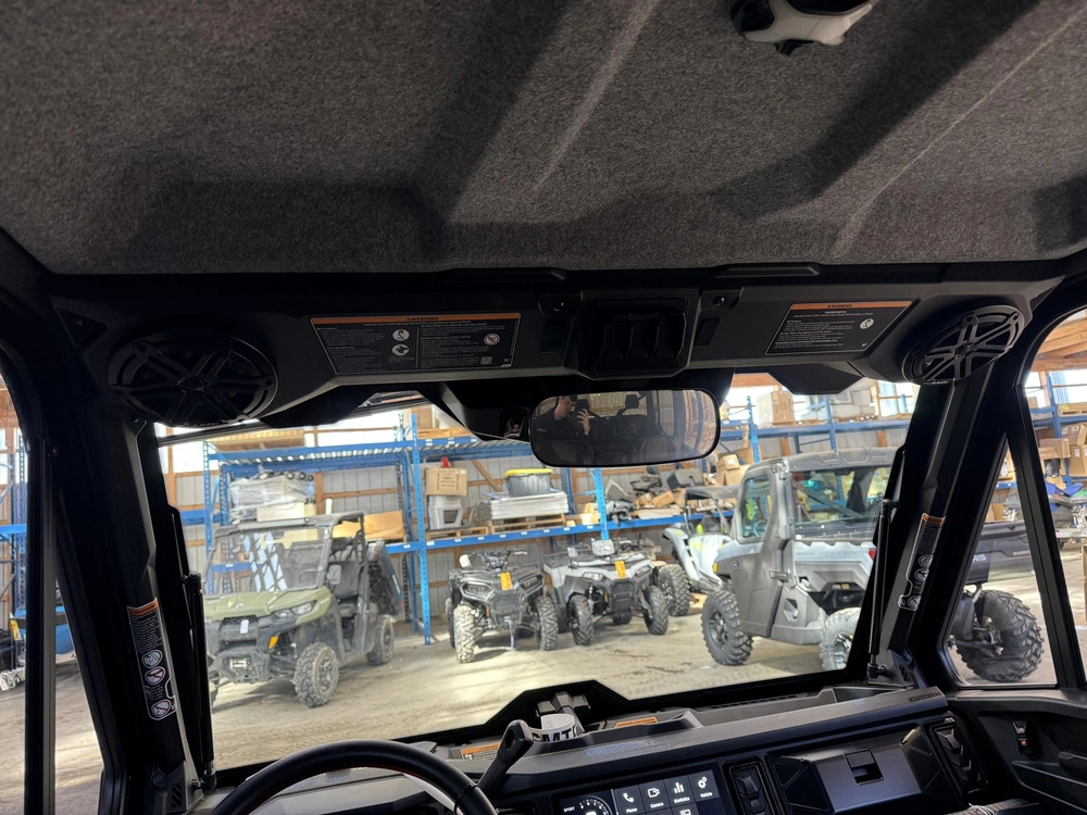 2026 Can-am Ssv Def Max Ltd 65 Hd11 Wh Hb 26 Limited Hd11 alt