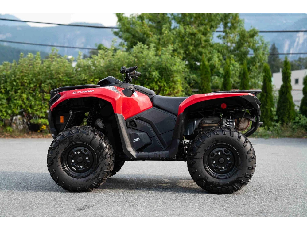 2025 Can-am Outlander Dps 700 - Red alt