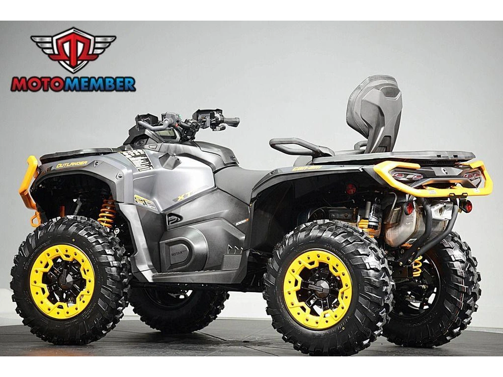 2026 Can-am Outlander Max Xt-p 1000r Mineral Grey & Orange Crush alt