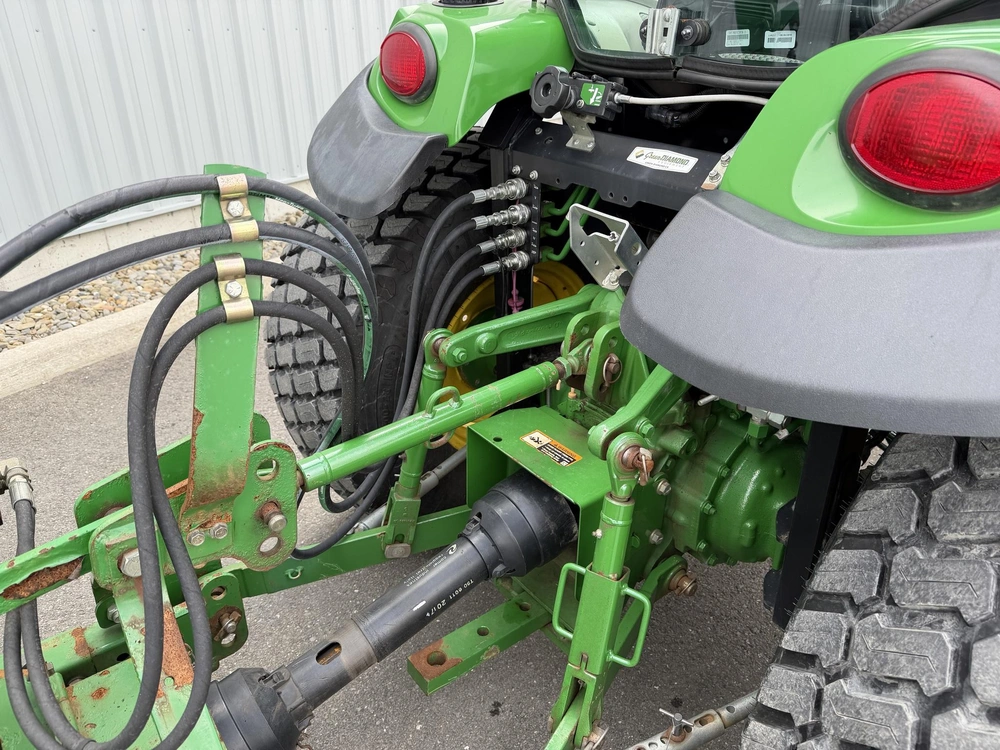 John Deere 4052r 2018 alt