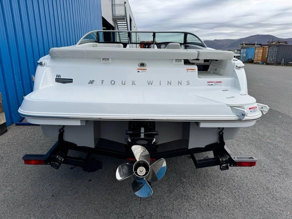 2026 Four Winns H1 Freedom alt