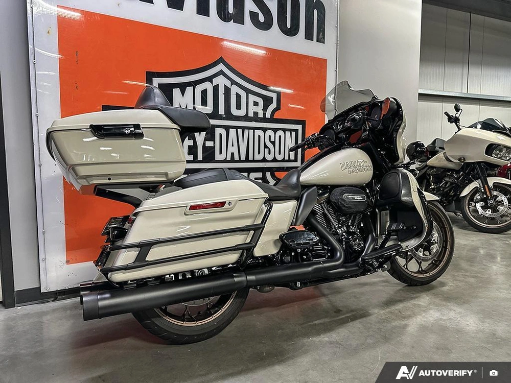 2023 Harley-davidson Flhxst alt