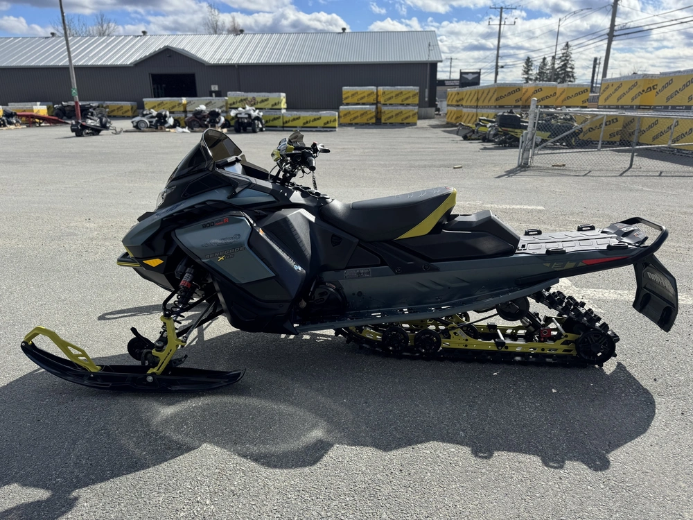 Ski-doo Renegade Xrs 900 Ace Turbo R Smartshox 2026 alt