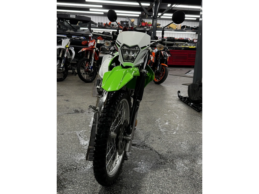 2023 Kawasaki Klx230s alt