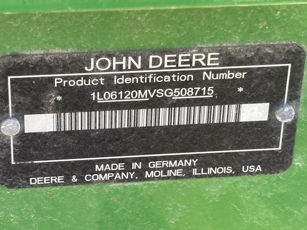 2025 John Deere 6120m alt