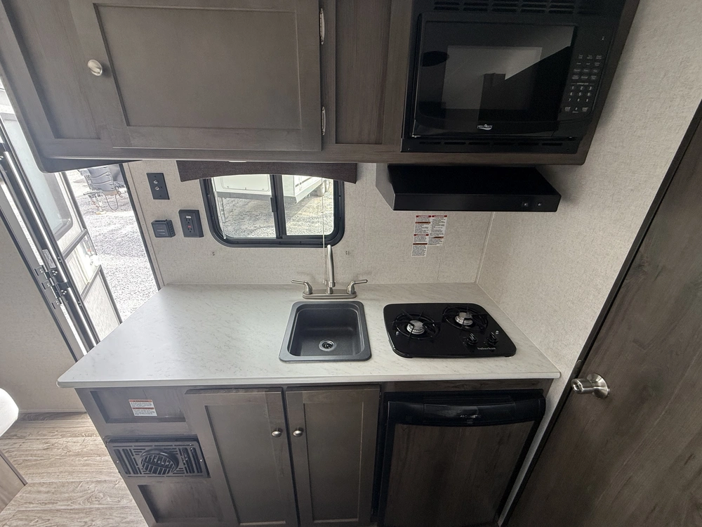 Coachmen Clipper Cwt17 2019 alt