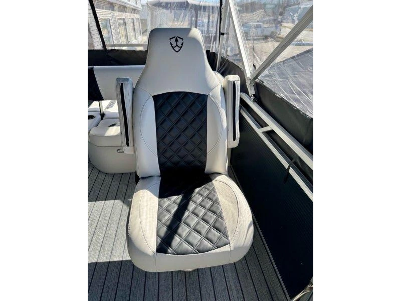 2026 Armada Drakkar 23 Swing Back alt
