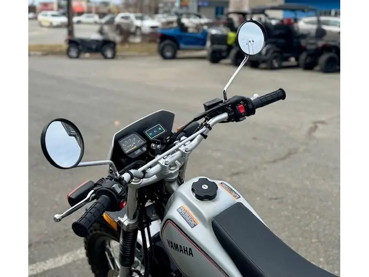Yamaha TW200 2026
